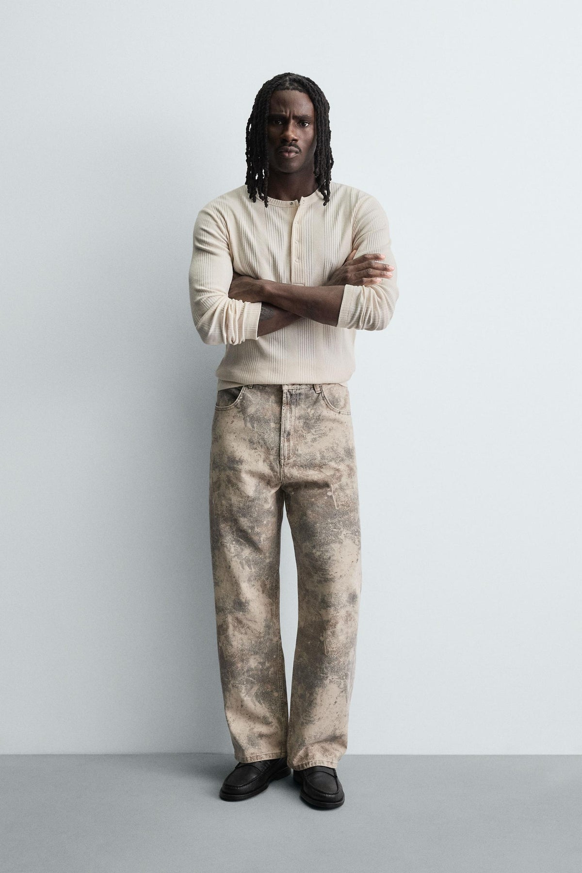 ABSTRACT PRINT BAGGY FIT TROUSERS - Image 1
