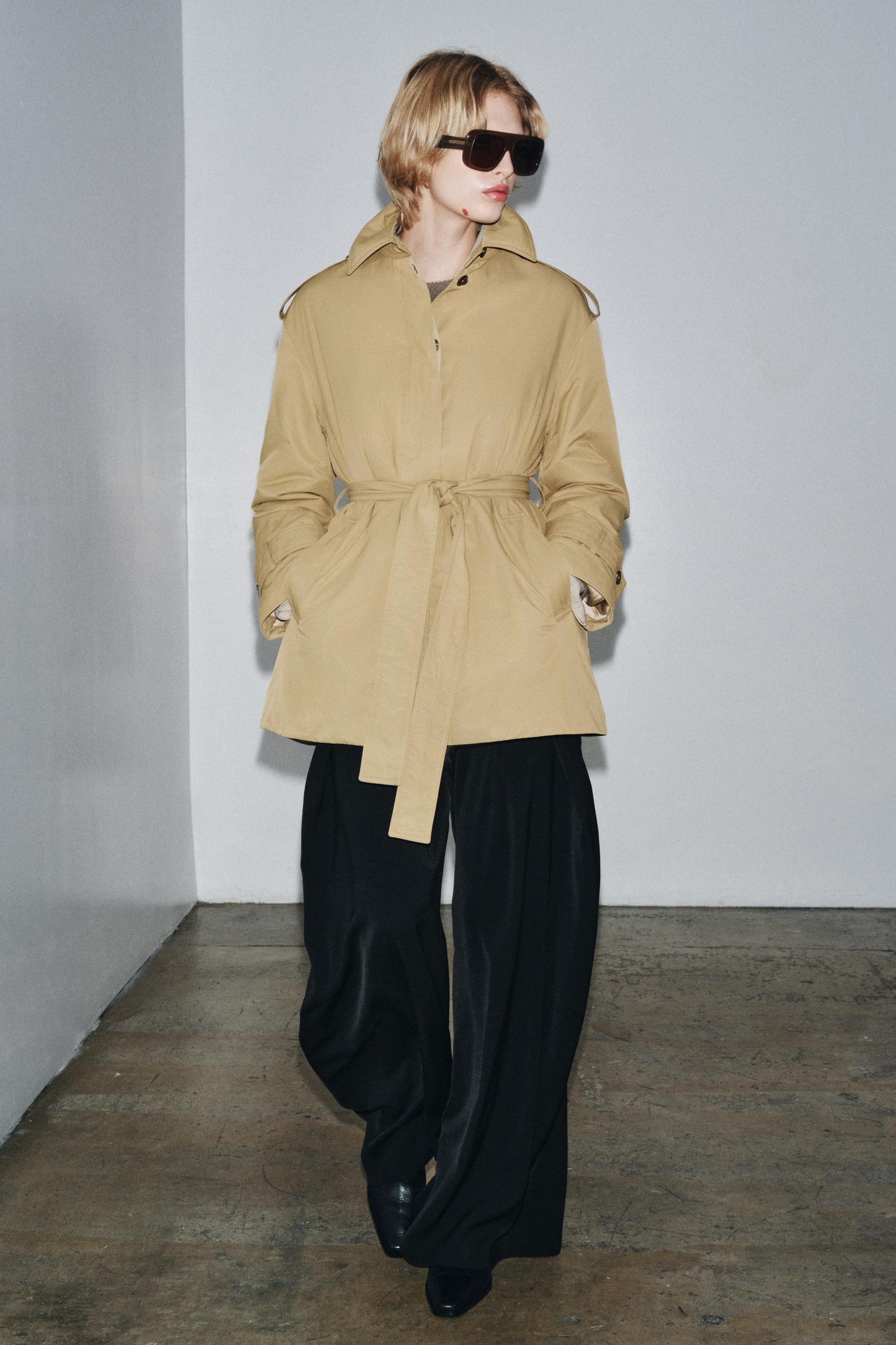 ZW COLLECTION PADDED TRENCH COAT WITH BELT - Image 1
