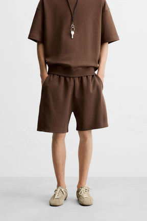 TECHNICAL INTERLOCK BERMUDA SHORTS - Image 2