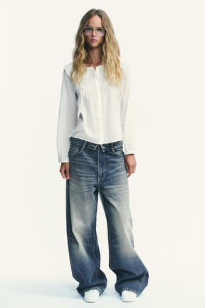 EMBROIDERED COLLAR SHIRT