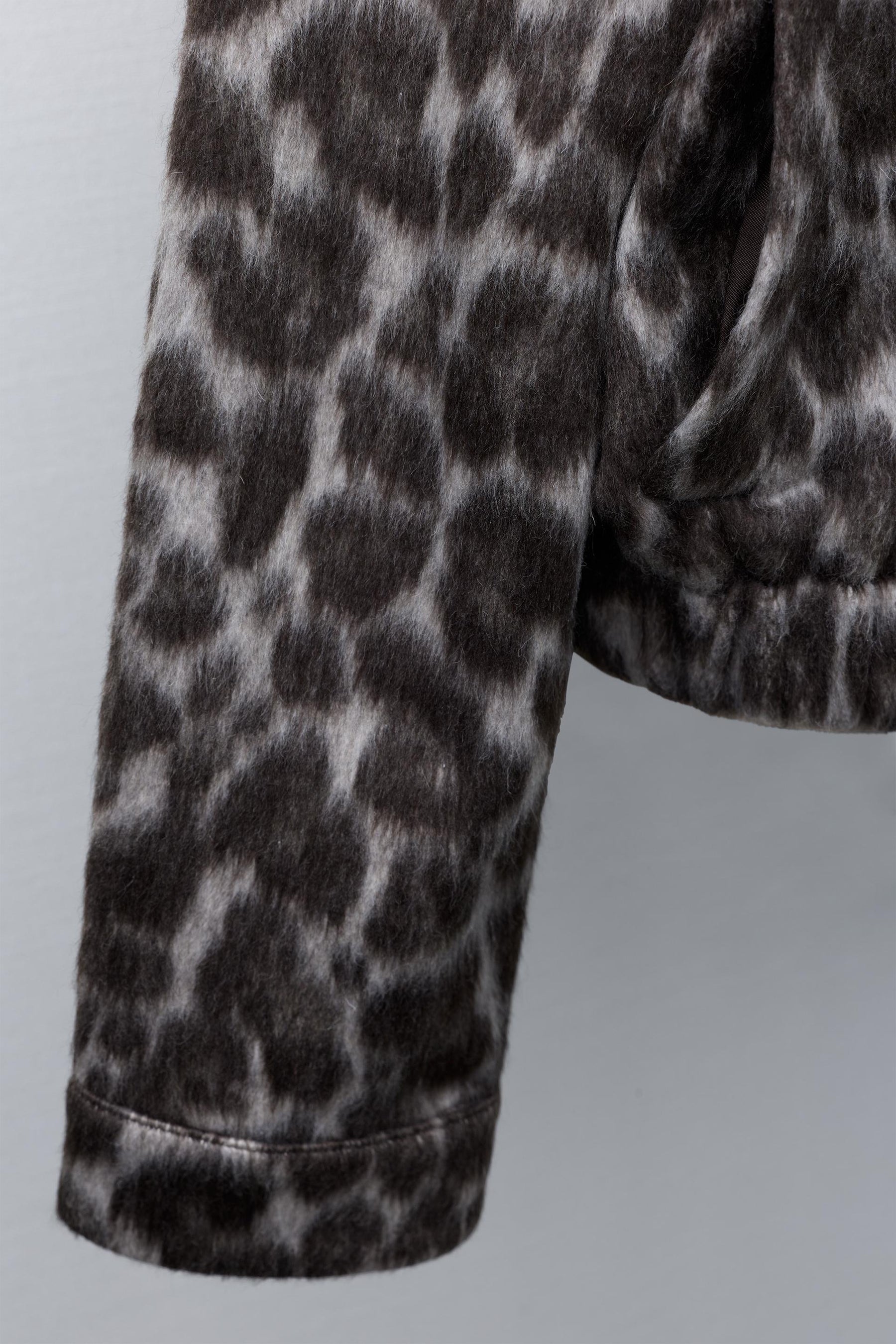 ANIMAL PRINT BOMBER JACKET - Image 6