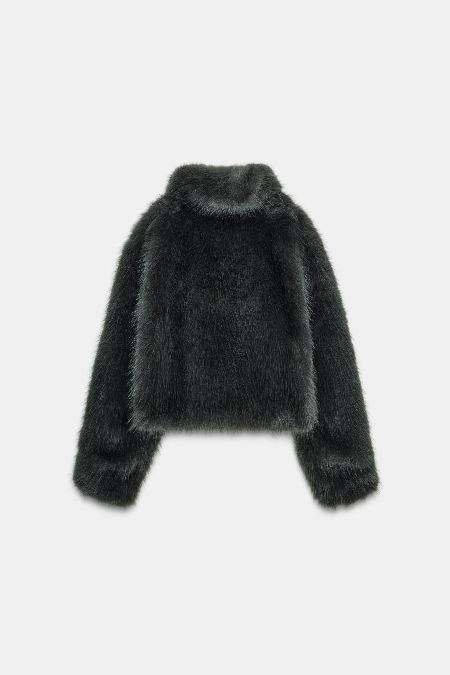SHORT FAUX FUR COAT WITH TOGGLES - Image 7
