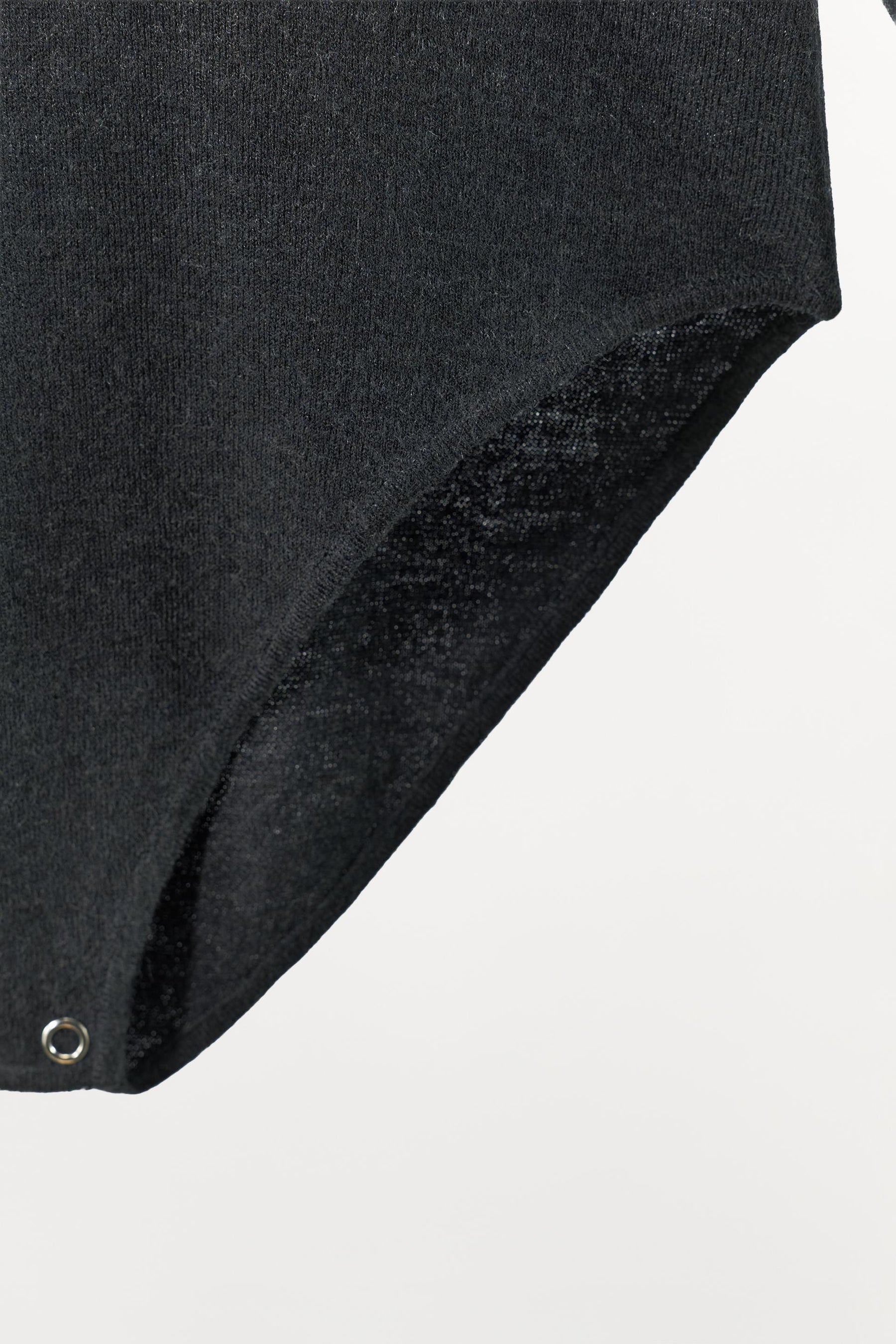 KNIT BODYSUIT WITH PADS