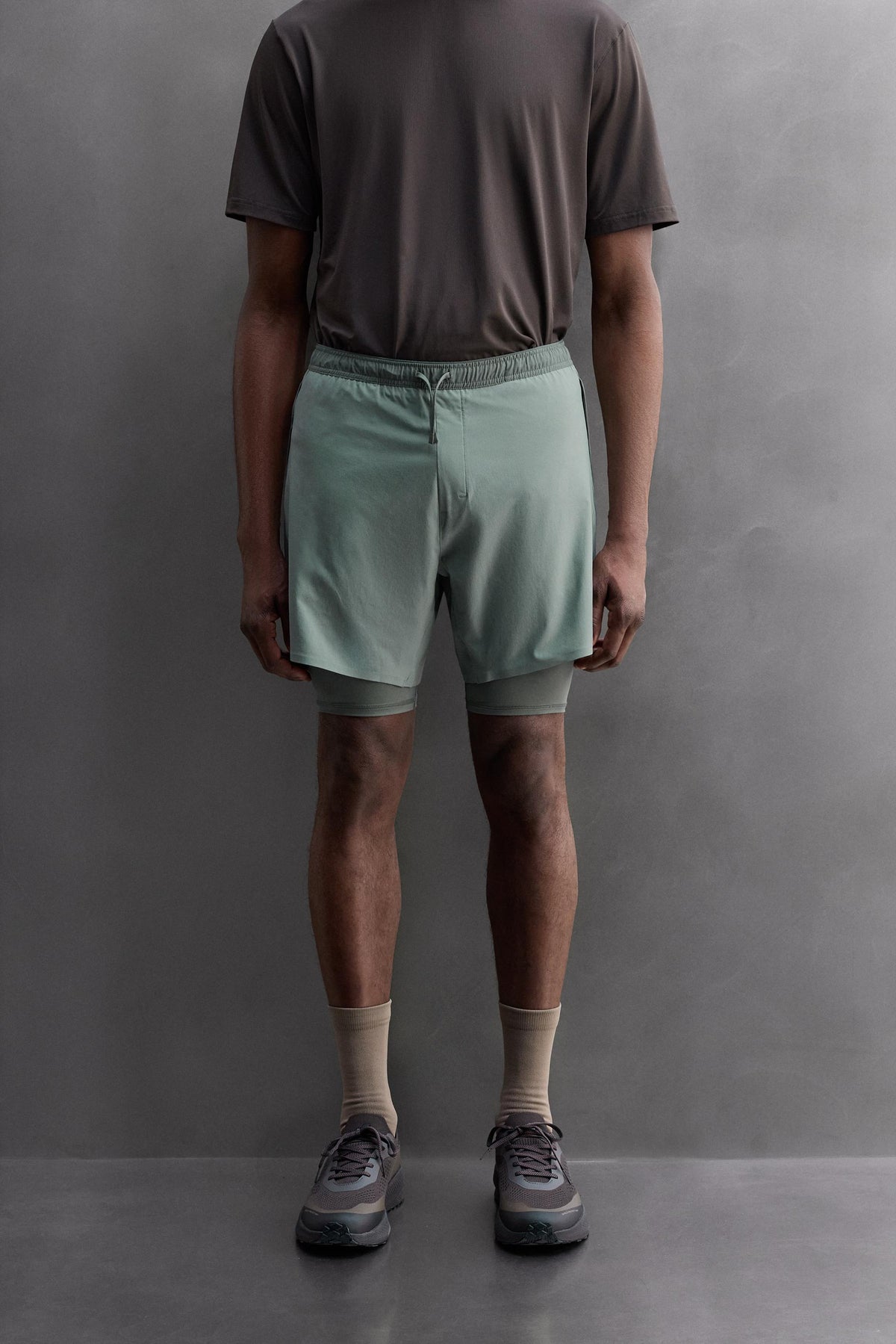 2-IN-1 TRAINING SHORTS - Image 2