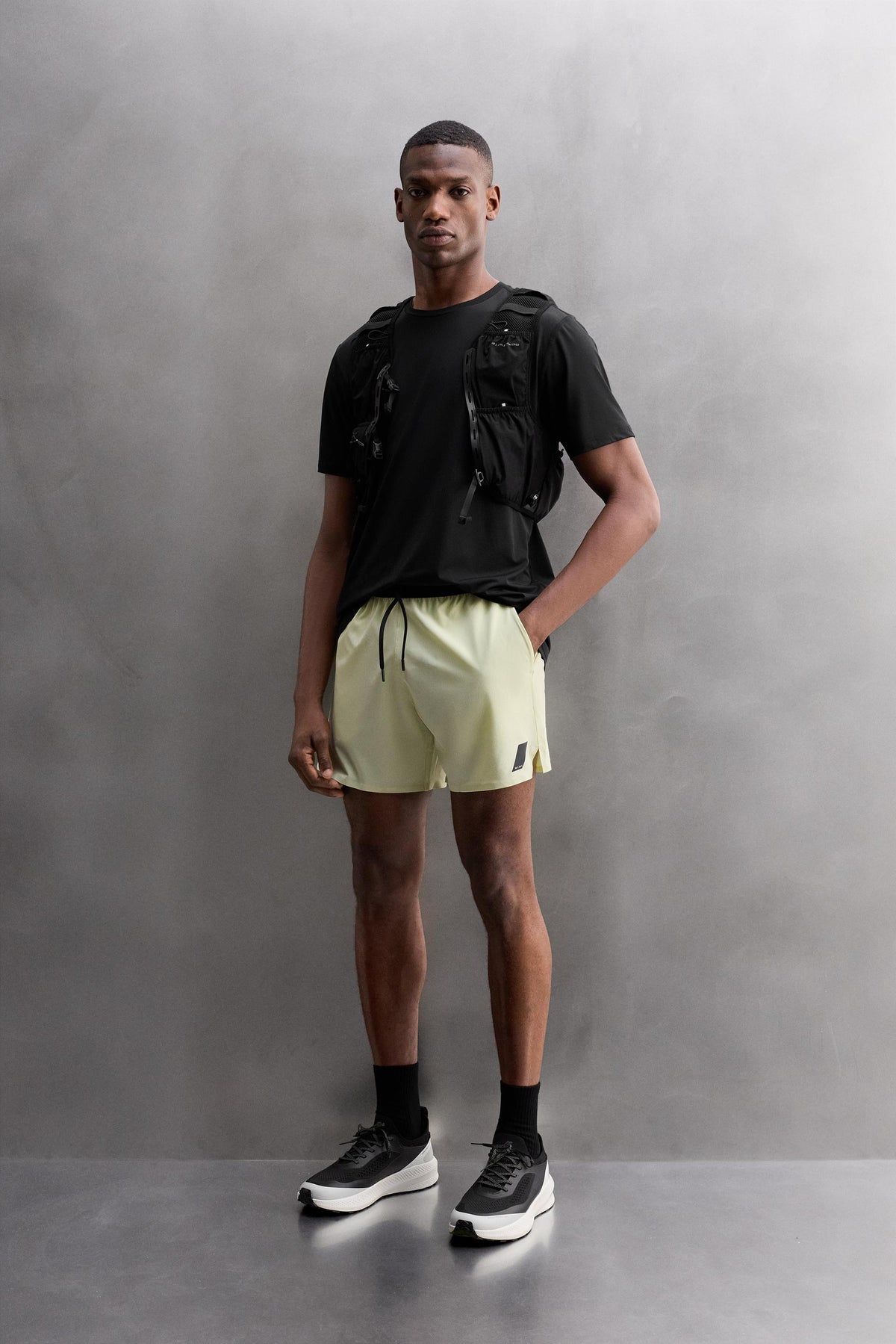 BASIC TRAINING SHORTS - Image 1