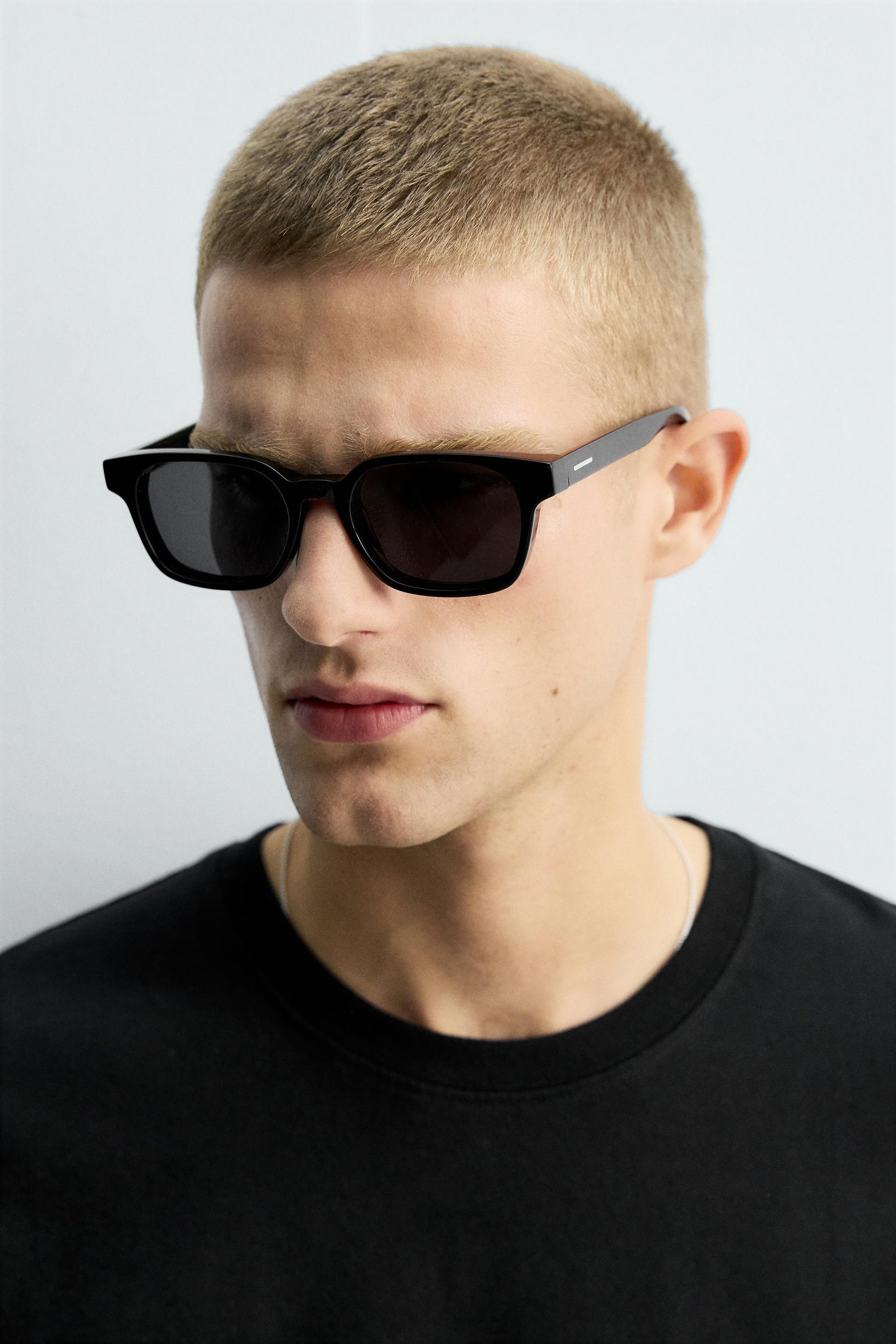 SQUARE LIMITED EDITION SUNGLASSES - Image 2