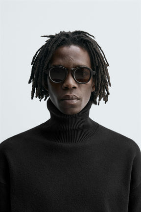 ROUND SUNGLASSES - Image 1