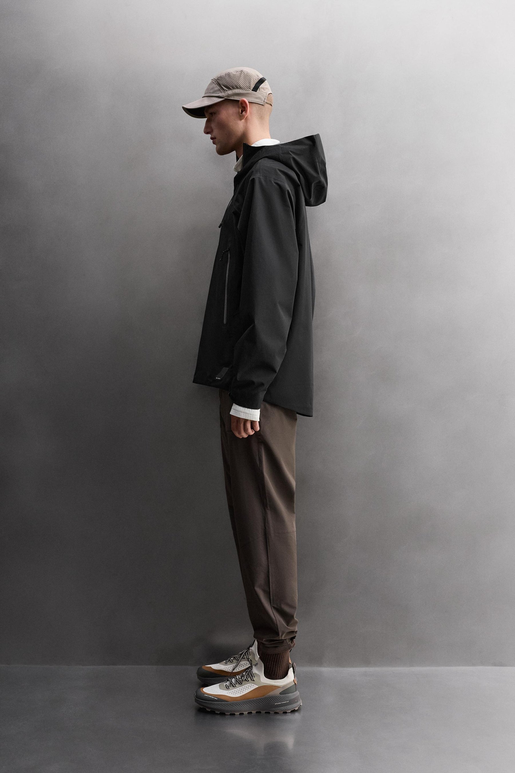 TECHNICAL SHELL WATERPROOF JACKET - Image 4