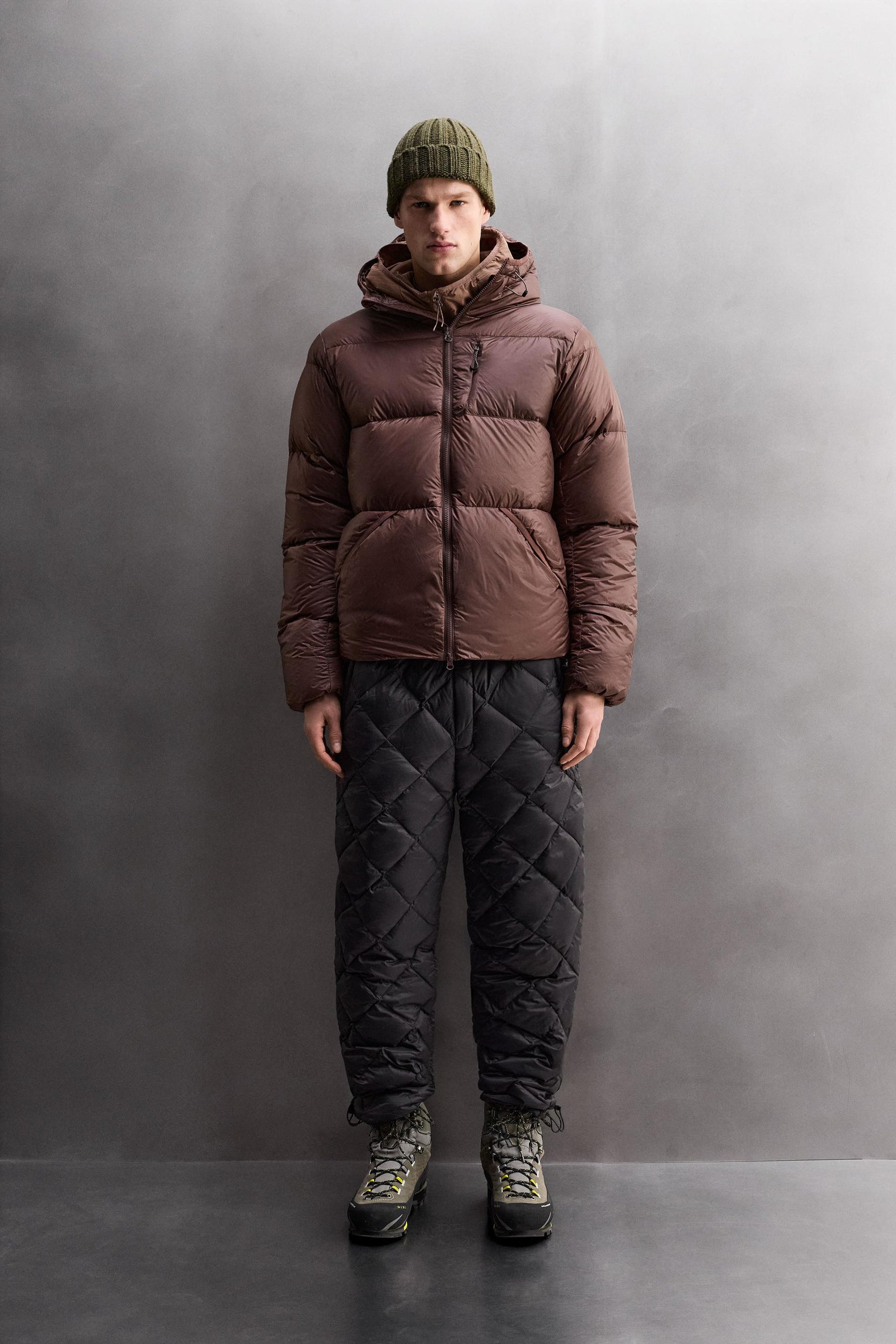 100% FEATHER SKI PUFFER JACKET - Image 1