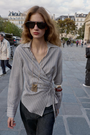 STRIPED BOW WRAP SHIRT