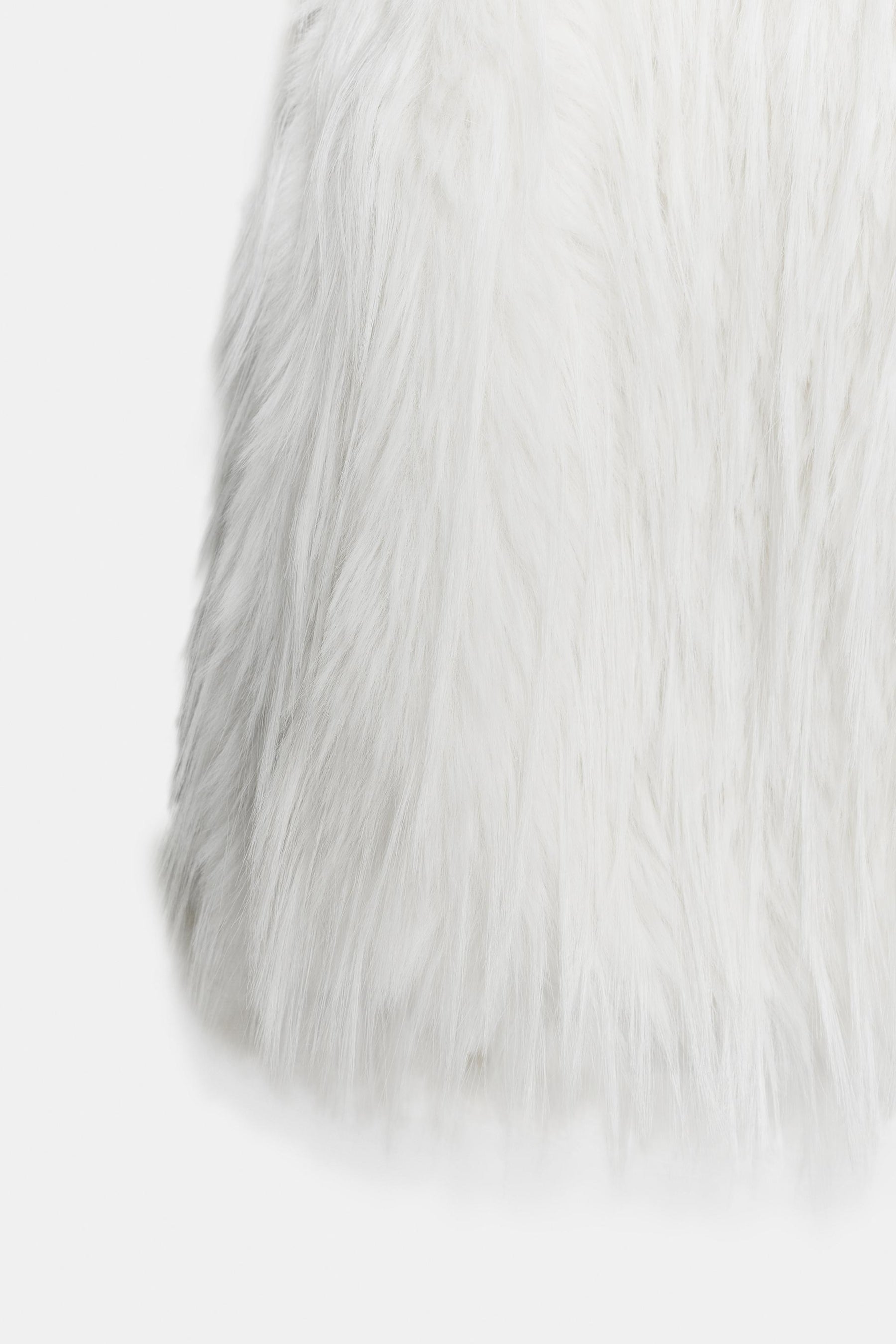 ZW COLLECTION FAUX FUR WAISTCOAT - Image 4