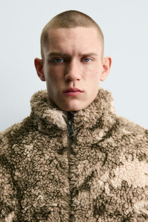 PRINTED FAUX SHEARLING JACKET - Image 6