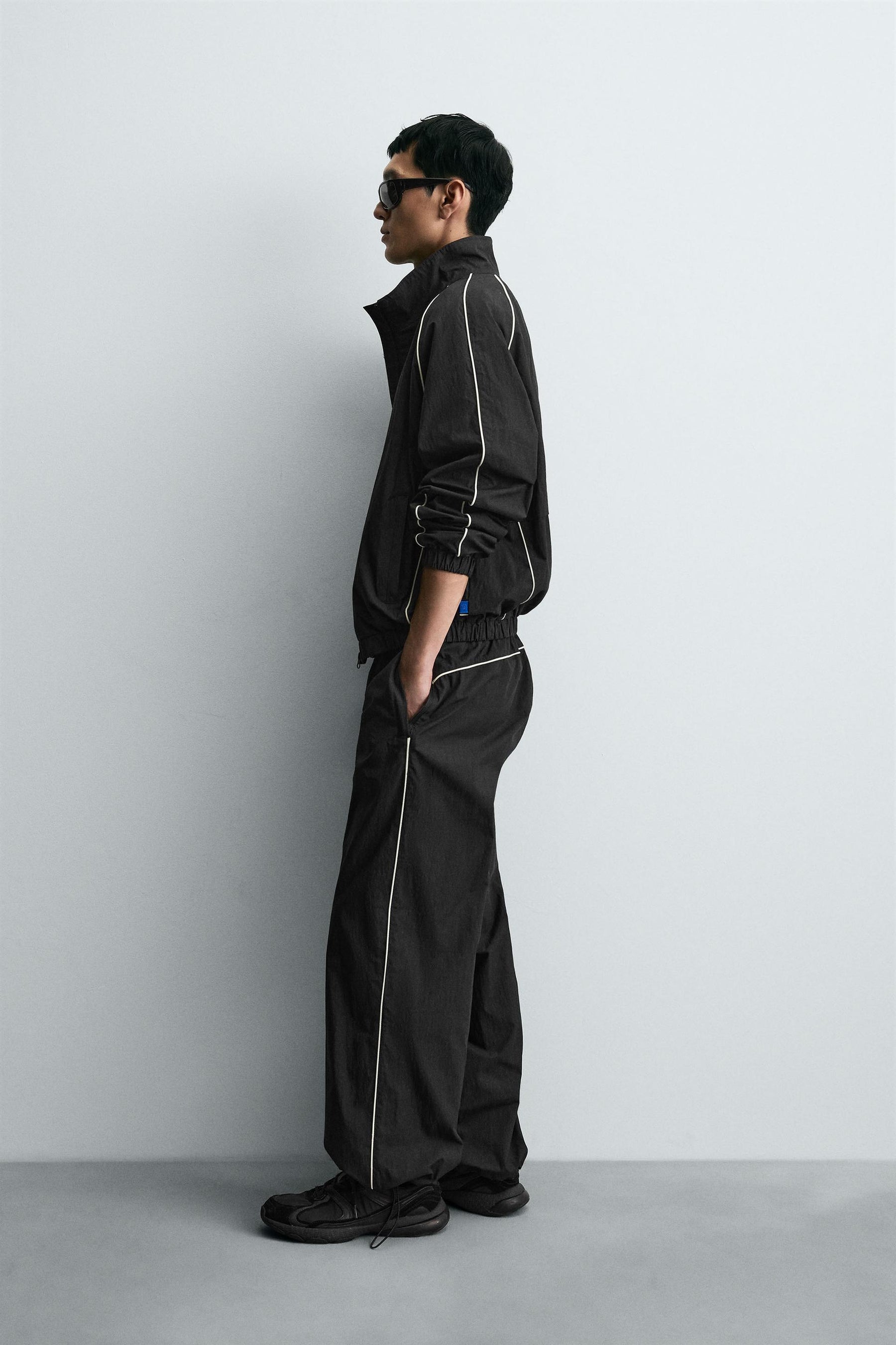 CONTRAST TECHNICAL JACKET - Image 4
