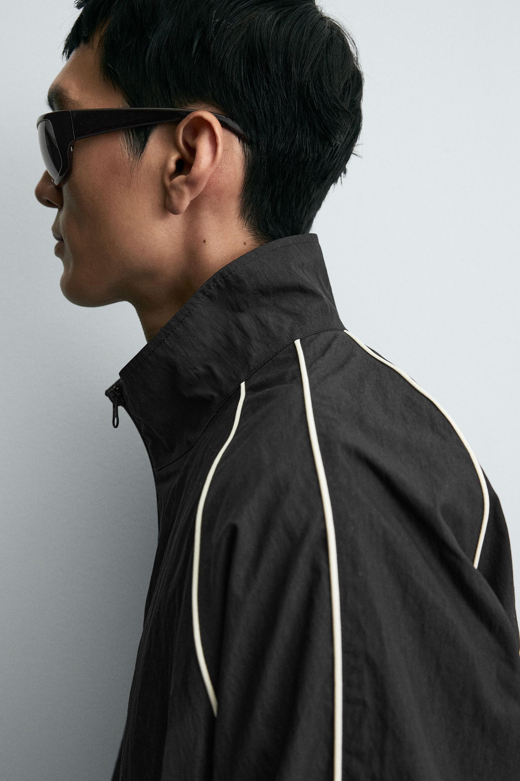 CONTRAST TECHNICAL JACKET - Image 6