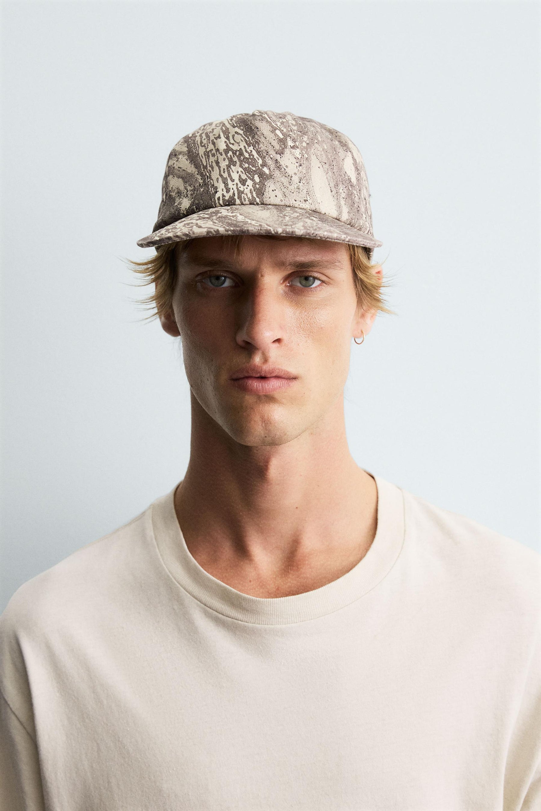 ABSTRACT PRINT CAP - Image 1