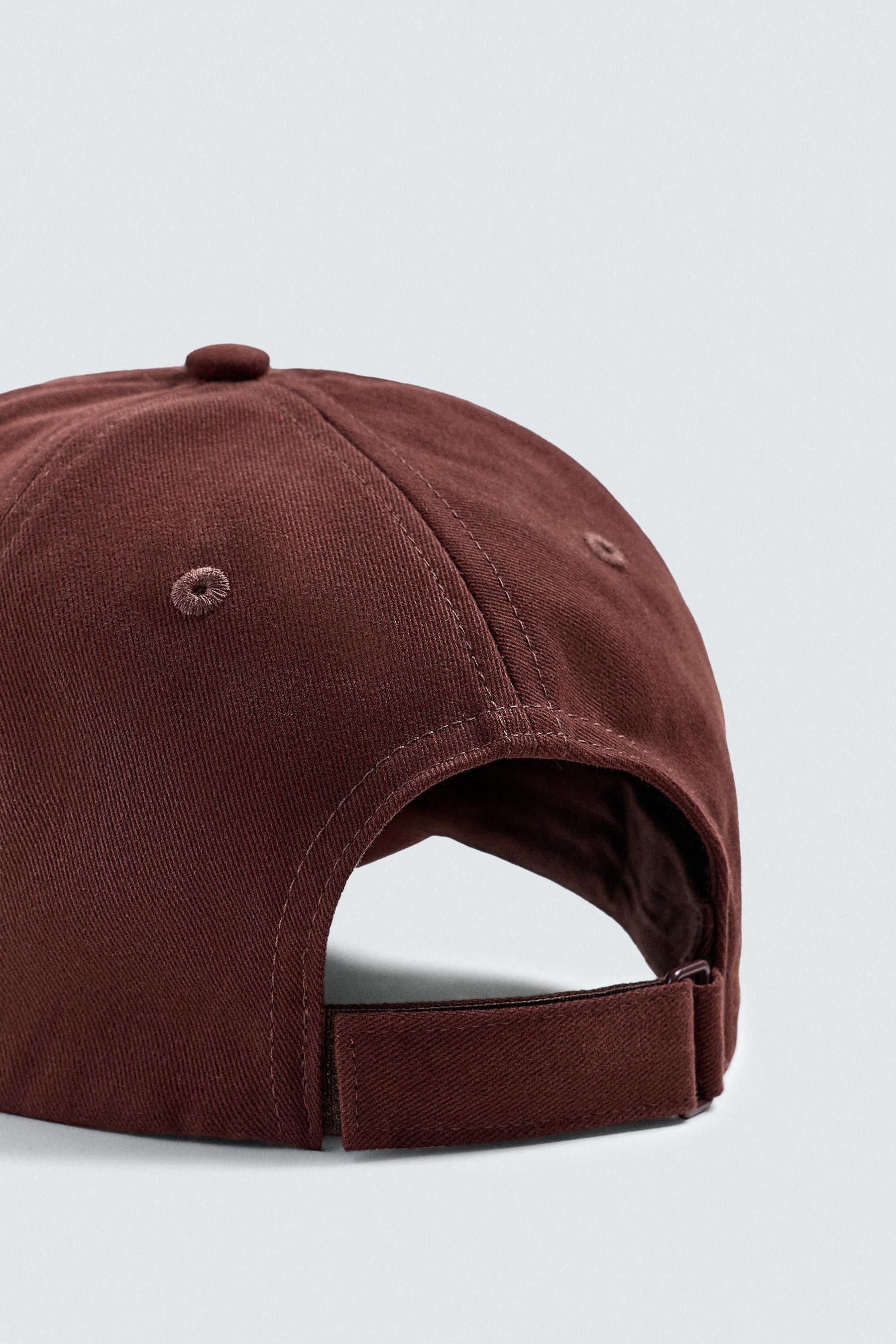 CAP WITH EMBROIDERED TEXT - Image 7