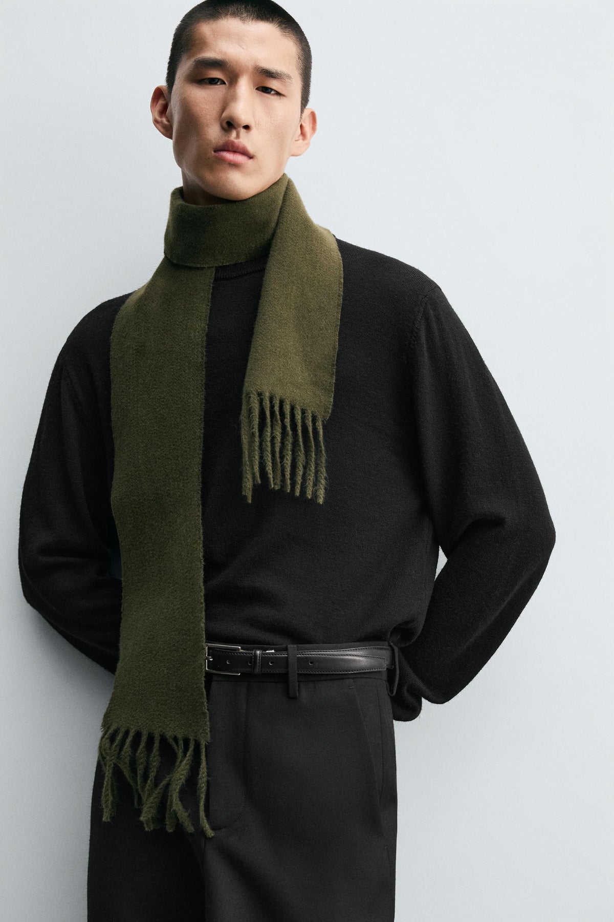 NARROW FRINGED SCARF - Image 2