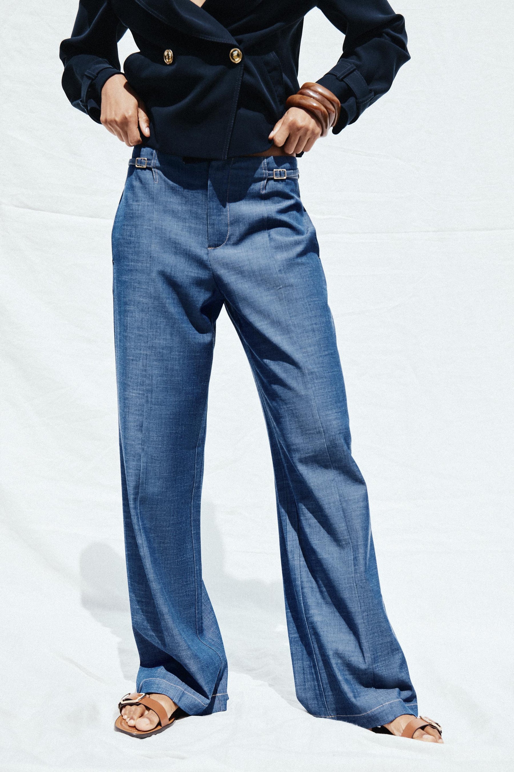 WIDE-LEG TROUSERS WITH BELT