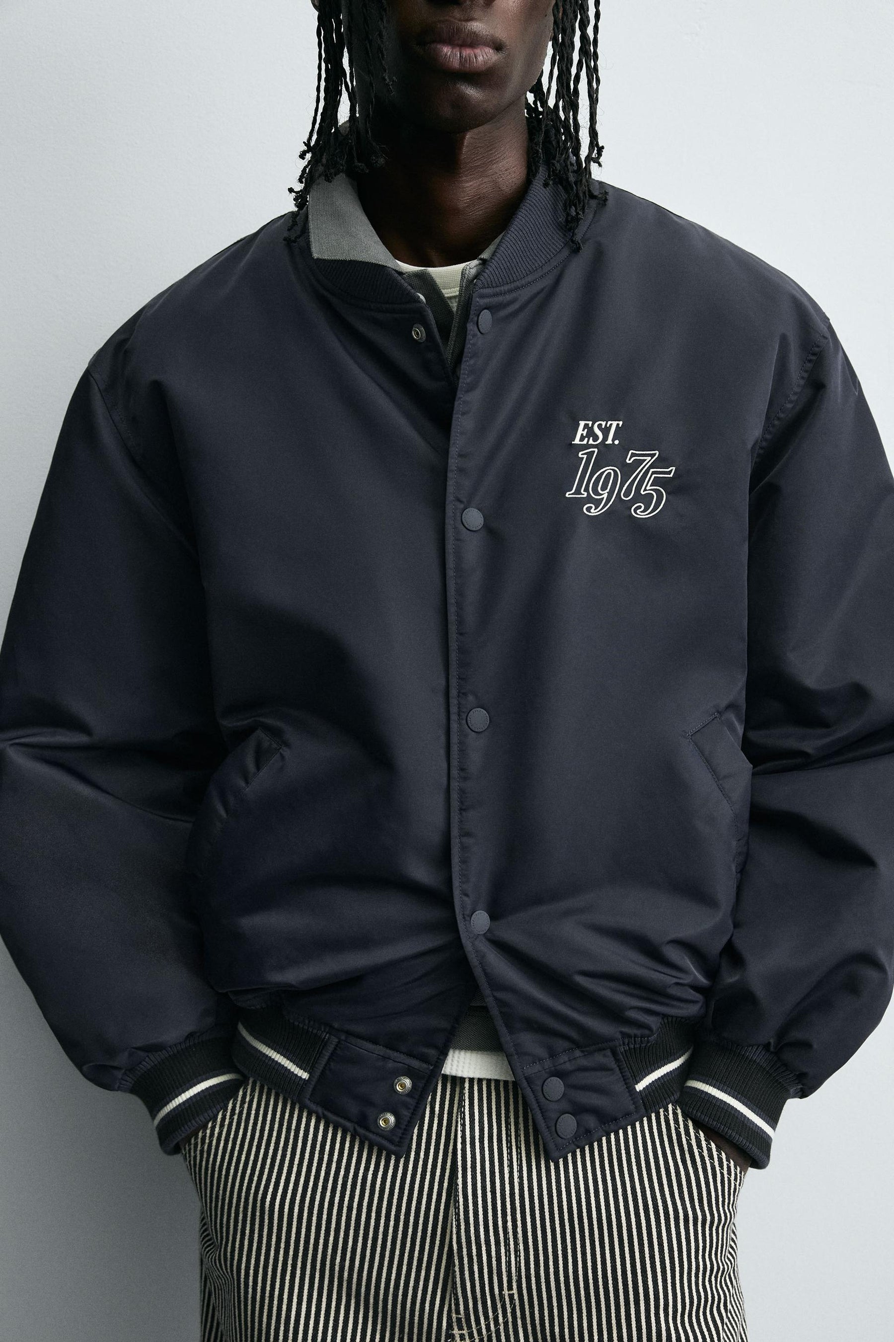 CONTRAST EMBROIDERY BOMBER JACKET - Image 5