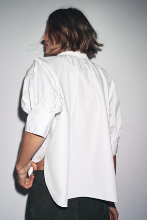 PLEATED PUFFED SLEEVE SHIRT