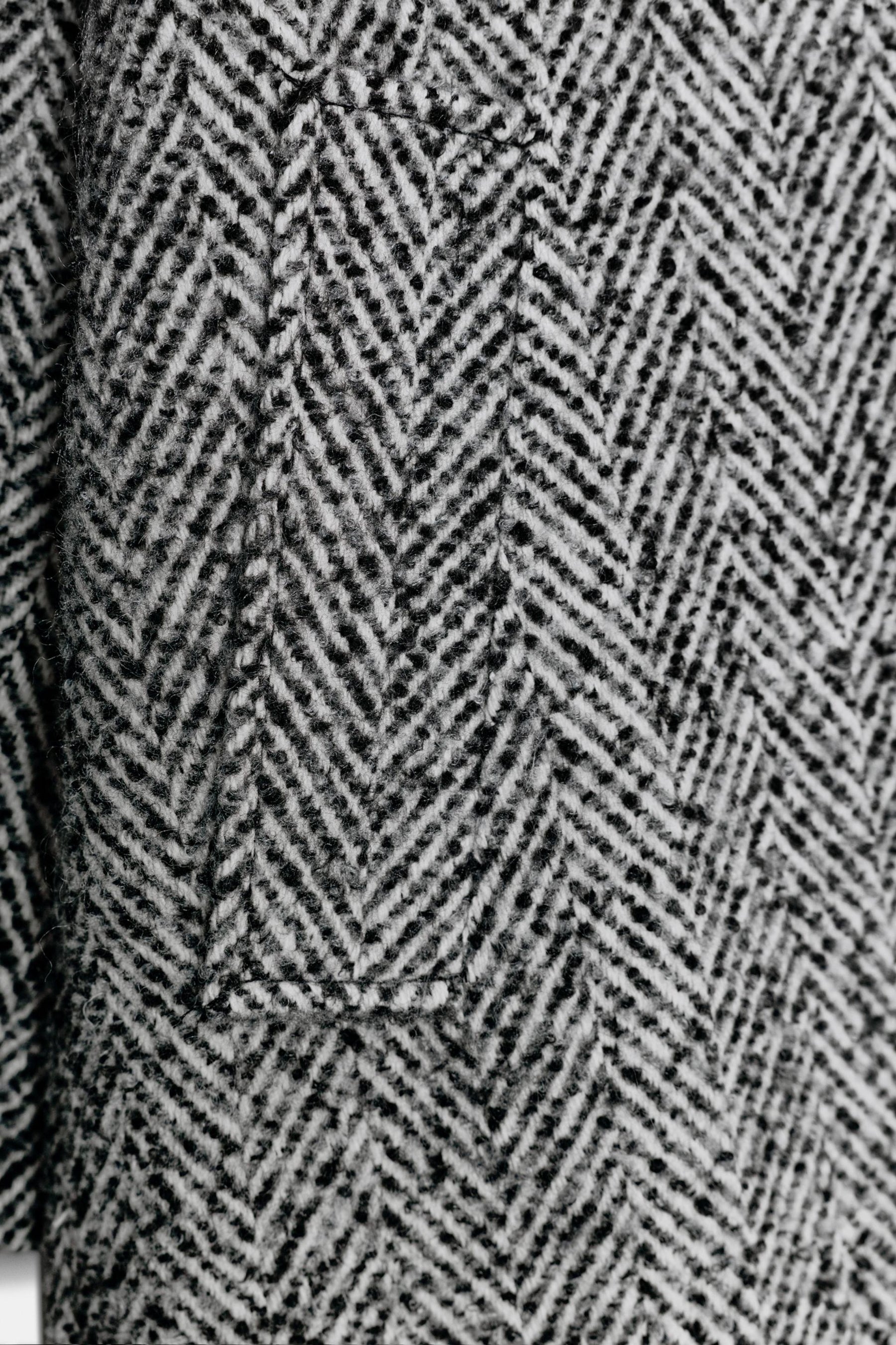 HERRINGBONE COAT - Image 9