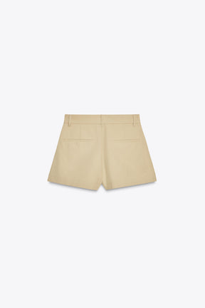 Pleated Button Shorts