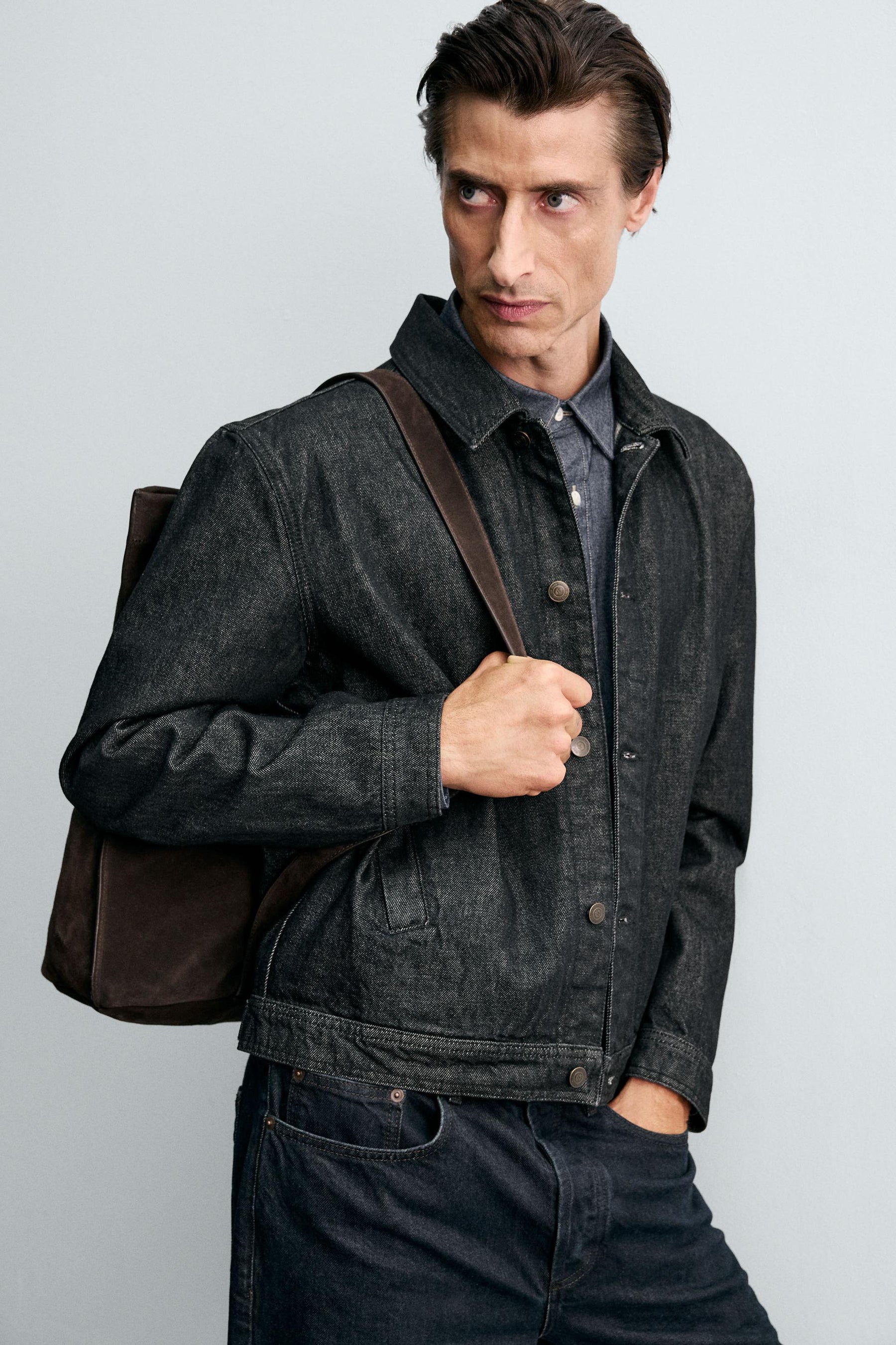REGULAR FIT DENIM JACKET - Image 5