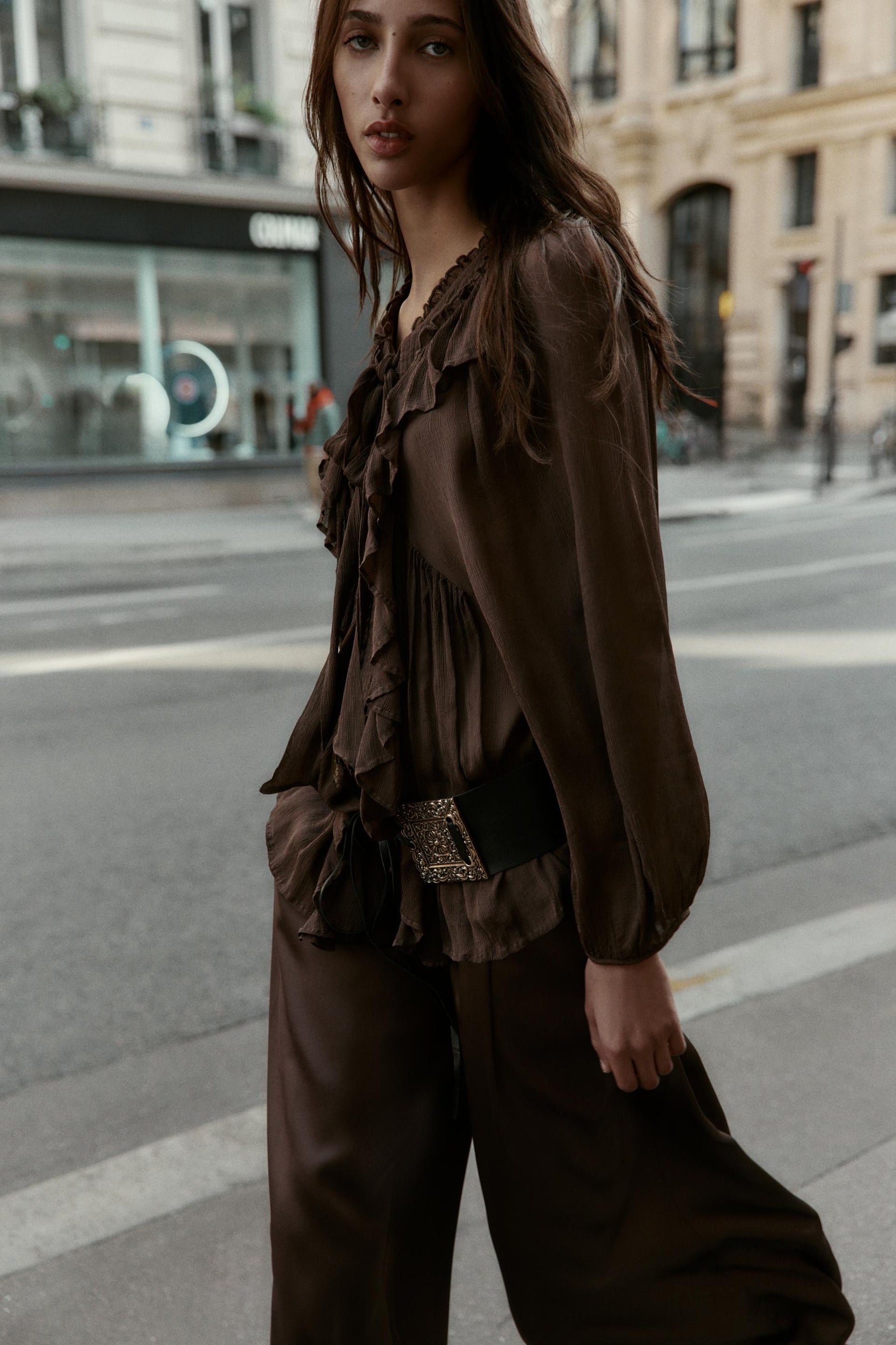 Ruffle-Trimmed Flowing Shirt