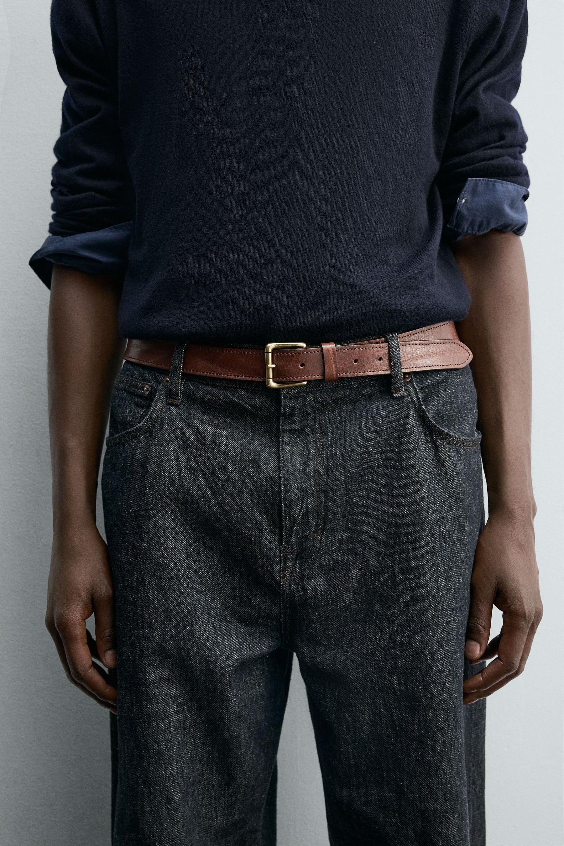 VINTAGE-EFFECT LEATHER BELT - Image 1