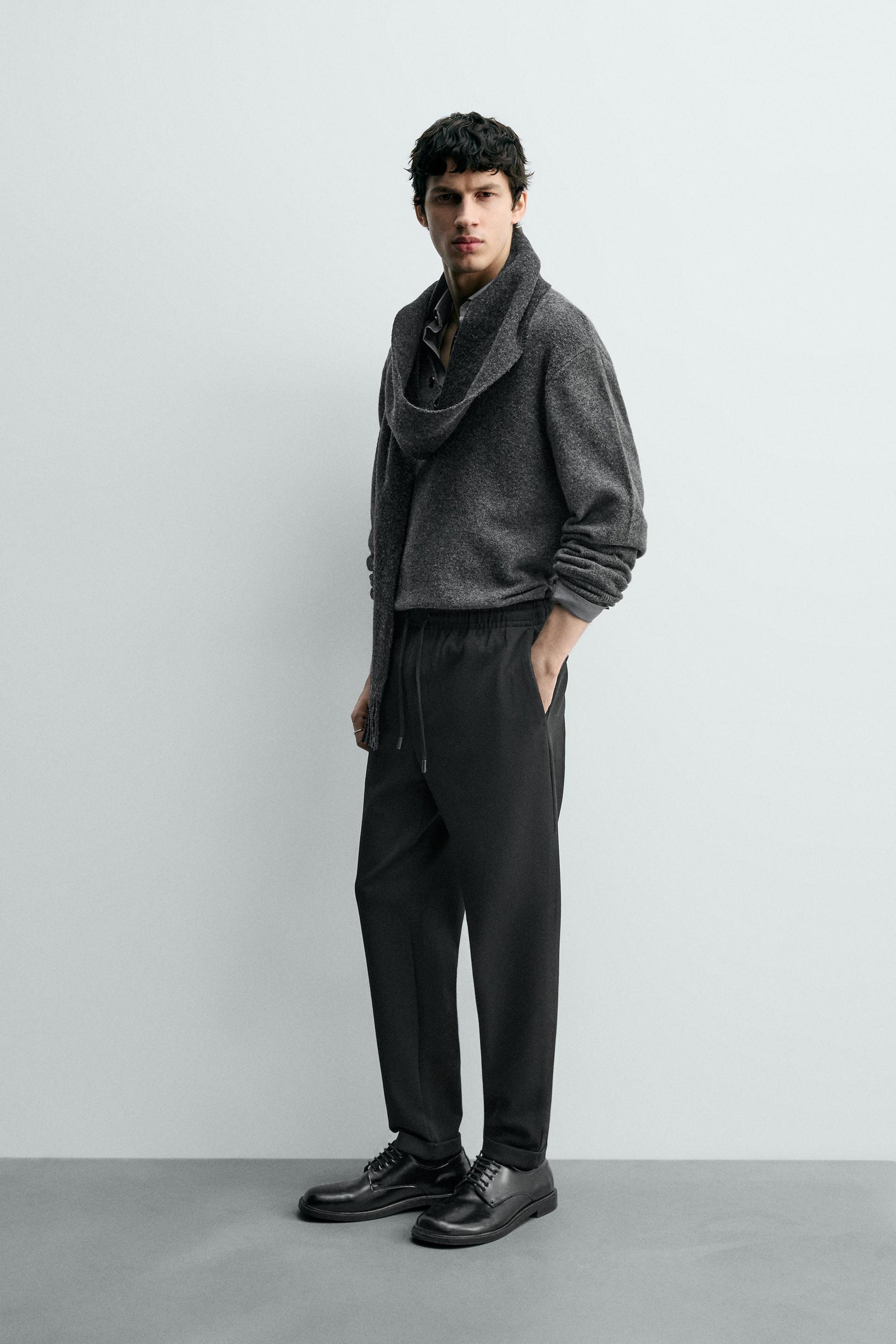 NON-IRON COMFORT JOGGER WAIST TROUSERS - Image 4