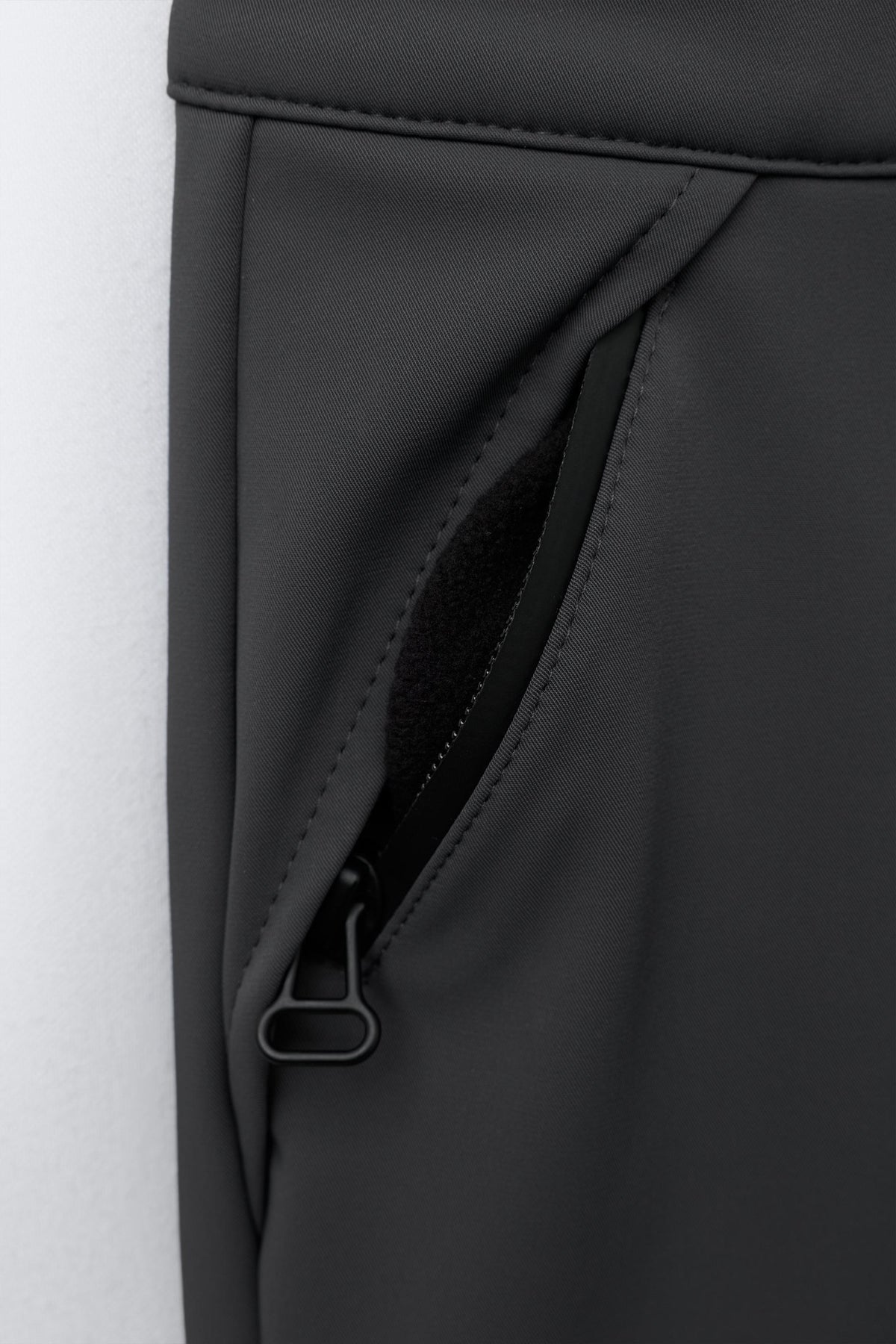 Water-resistant ski trousers - Image 2