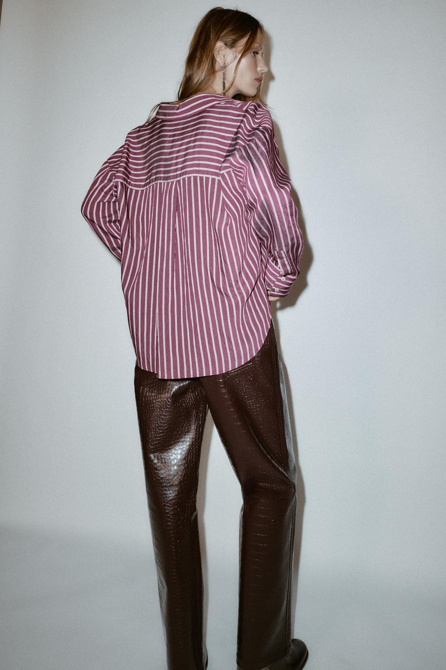 OVERSIZE STRIPED SHIRT