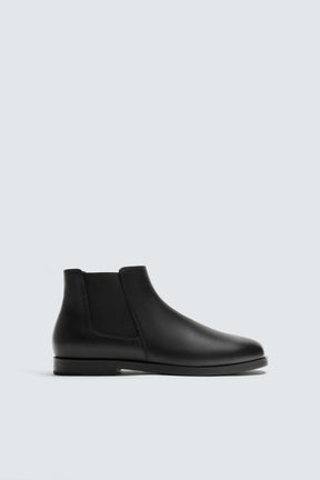 LEATHER CHELSEA BOOTS - Image 4