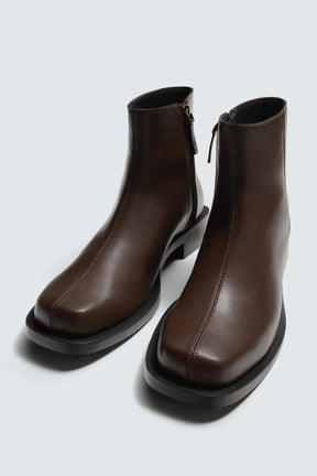 TOPSTITCHED BOOTS - Image 5