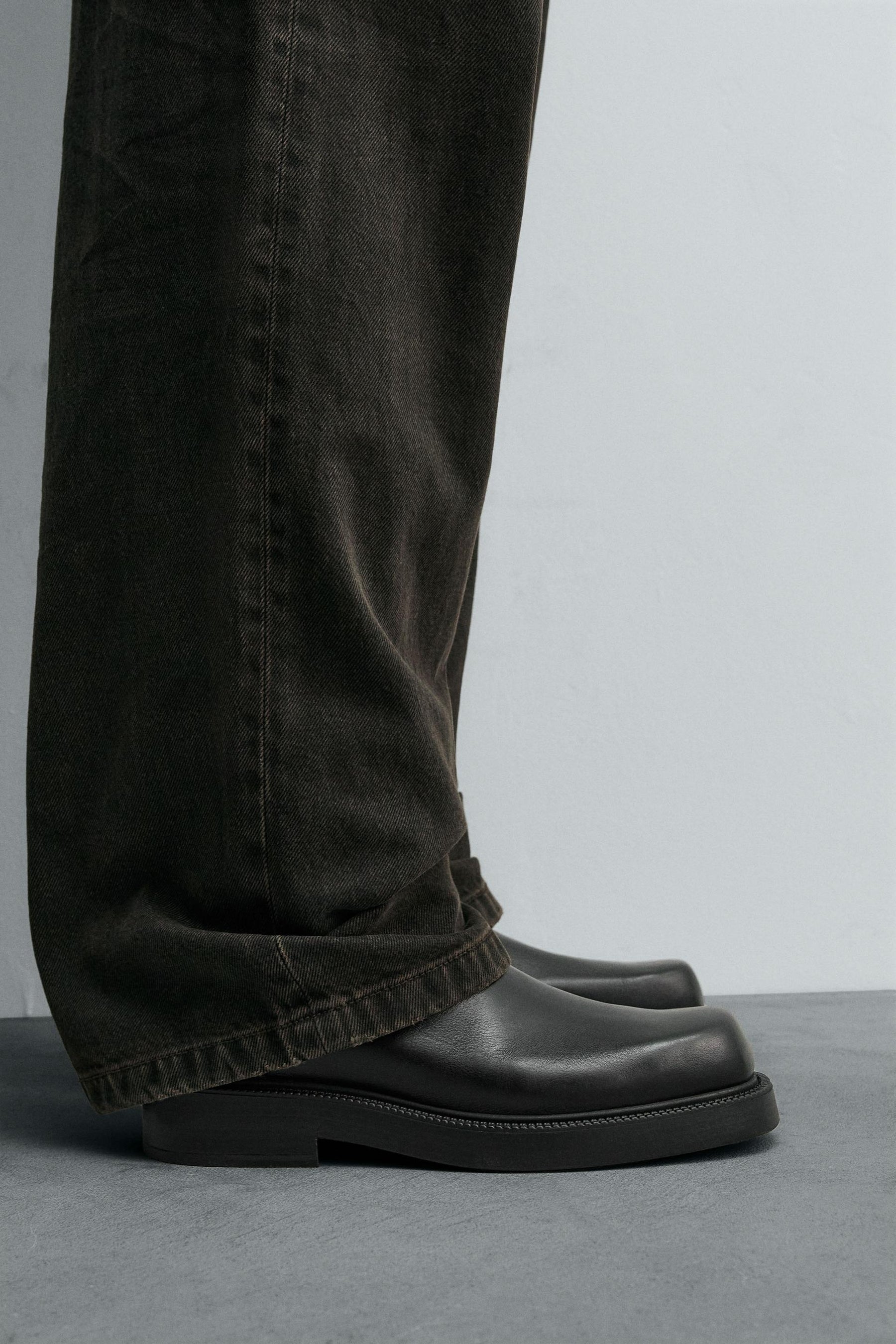 LIMITED EDITION CHUNKY LEATHER BOOTS - Image 1