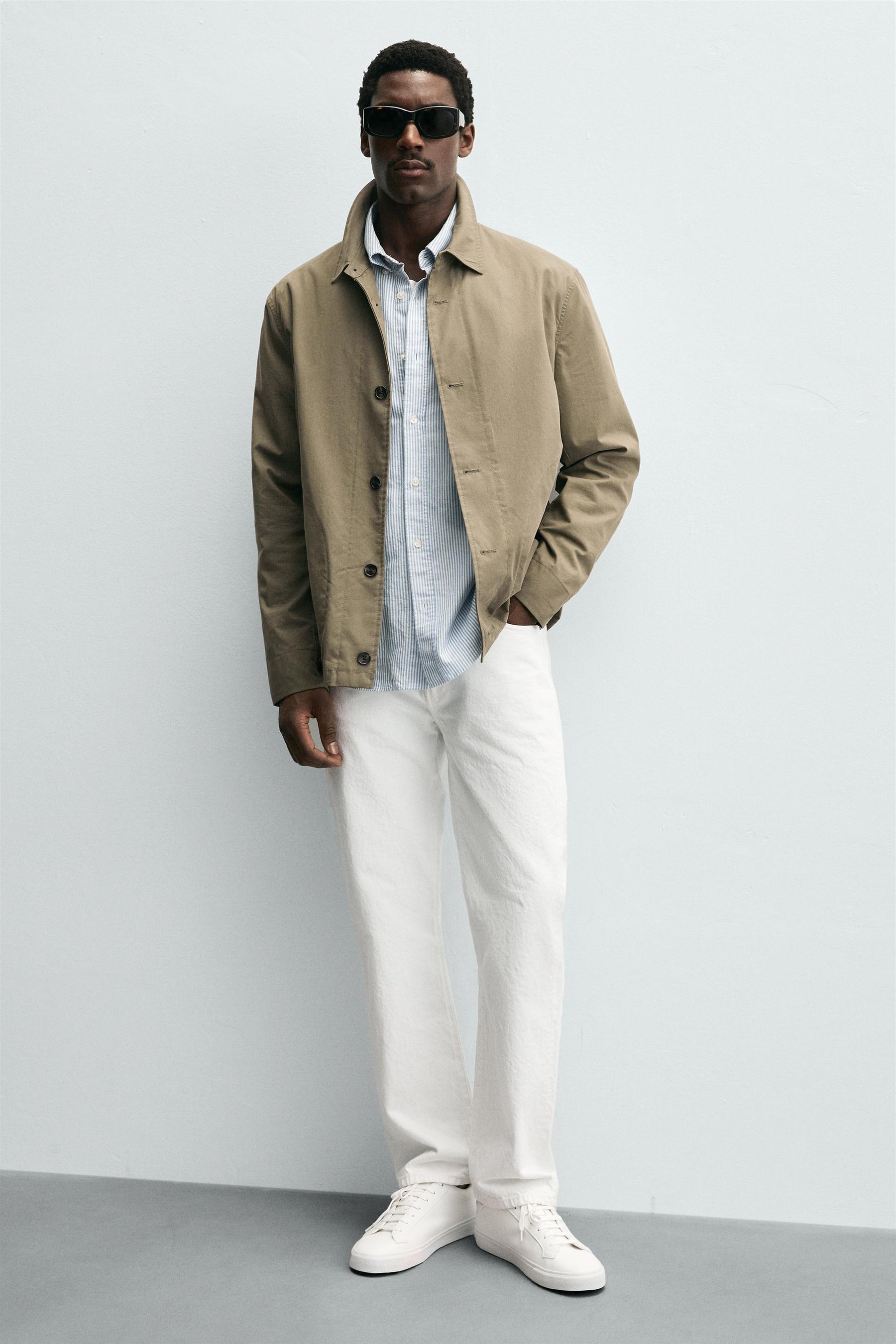 BASIC TRAINERS - Image 2