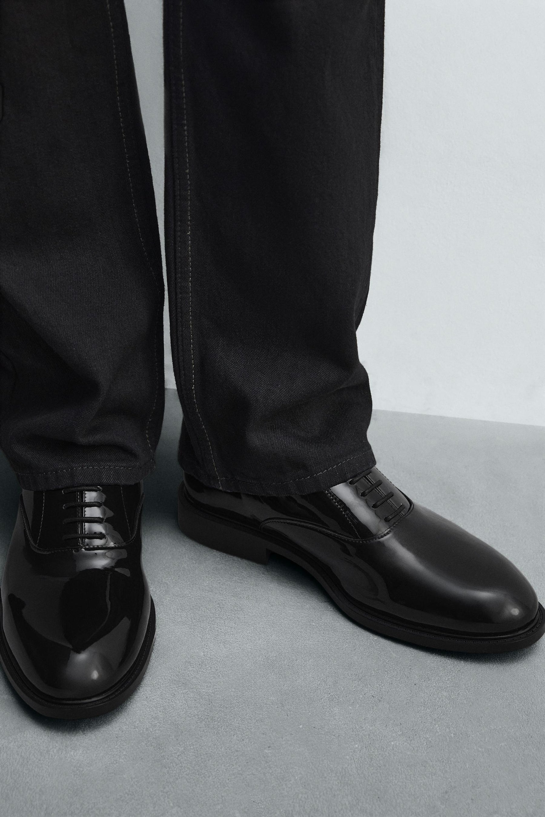 FAUX-PATENT DRESS SHOES - Image 3