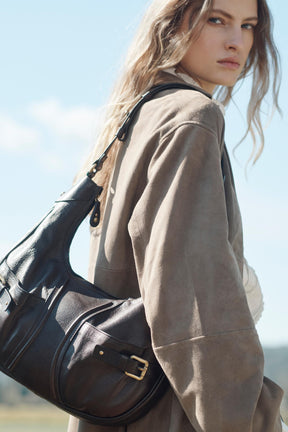 LEATHER SHOULDER BAG