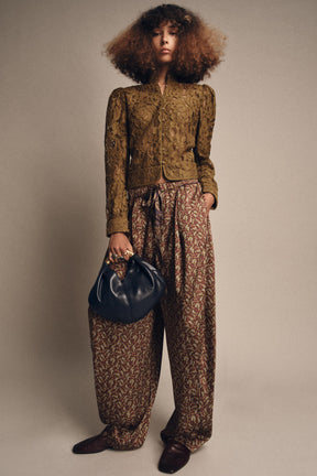 METAL HANDLE HANDBAG